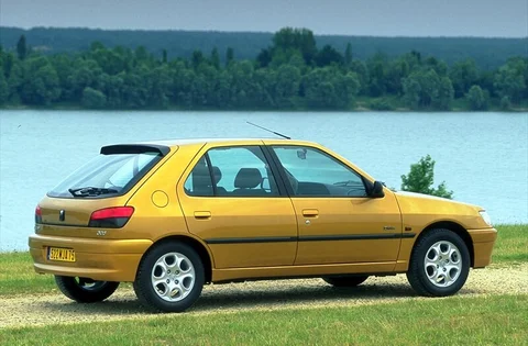 Peugeot 306 XTd 1.9 1999 view 4