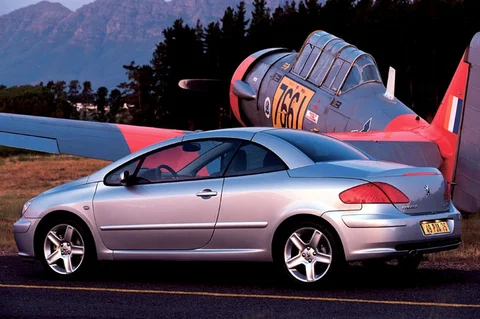 Peugeot 307 CC 1.6 16V 2004 view 6