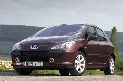 Peugeot 307 XT 2.0-16V 2005 view 6