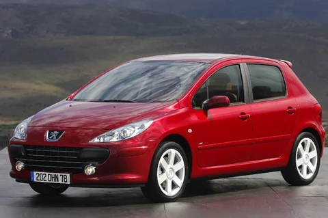 Peugeot 307 XT 2.0-16V 2005 view 8