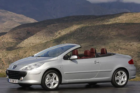 Peugeot 307 CC 2.0-16V 2005 view 4