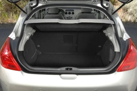 Peugeot 308 XT 1.6 VTi 2007 view 5
