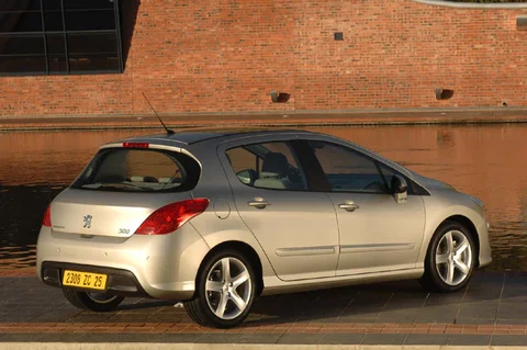 Peugeot 308 XT 1.6 VTi 2007 view 8