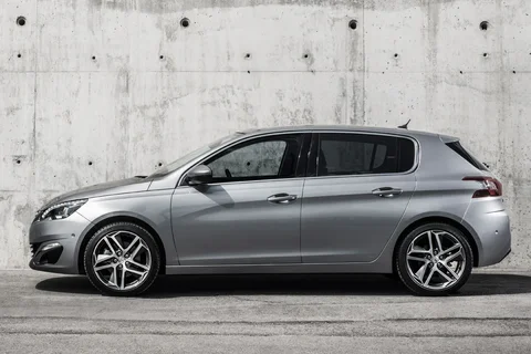 Peugeot 308 Active 1.6 e-HDi 2013 view 8