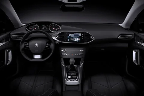 Peugeot 308 SW Active 1.2 PureTech 110 2014 view 4