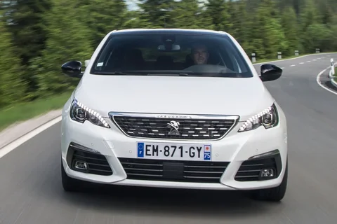Peugeot 308 Active 1.2 PureTech 110 2018 view 9
