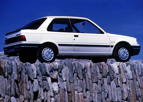 Peugeot 309 Automatic 1989 view 2