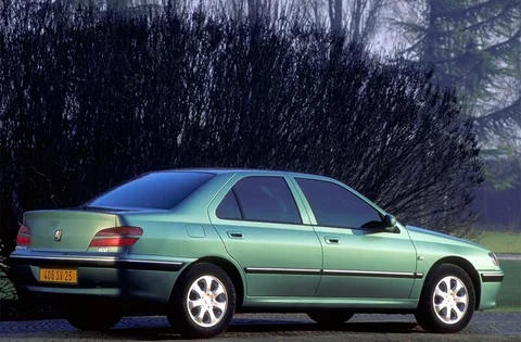 Peugeot 406 XT 2.2 HDI 2002 view 2