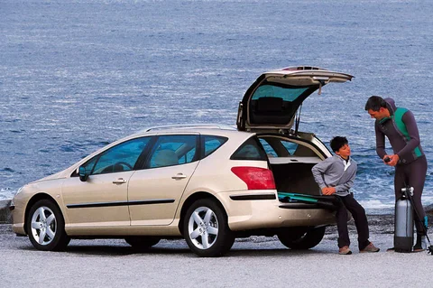 Peugeot 407 SW ST 2.0-16V 2007 view 10