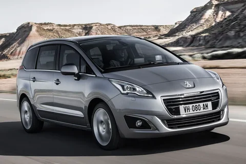 Peugeot 5008 Active 1.6 e-HDi 7P 2013 view 5