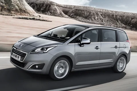Peugeot 5008 Active 1.6 e-HDi 7P 2013 view 6