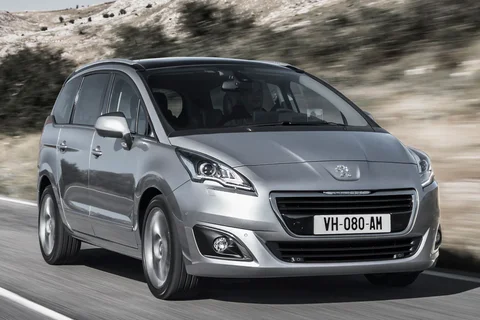 Peugeot 5008 Active 1.6 e-HDi 7P 2013 view 8
