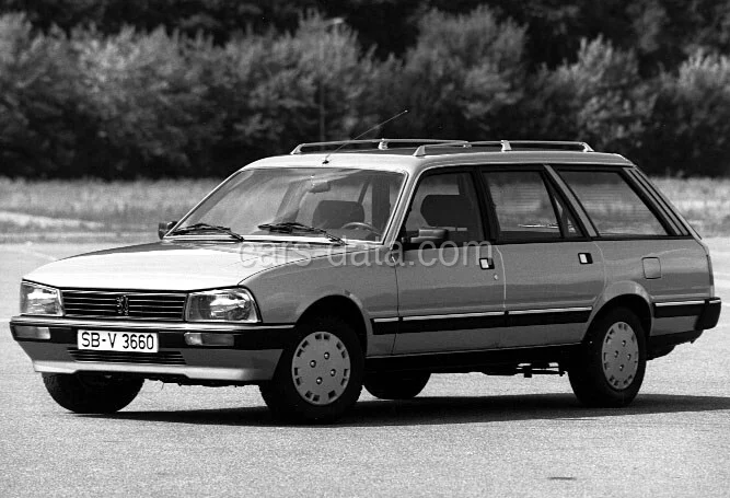Peugeot 505 Break GR 2.2i 1987 front view