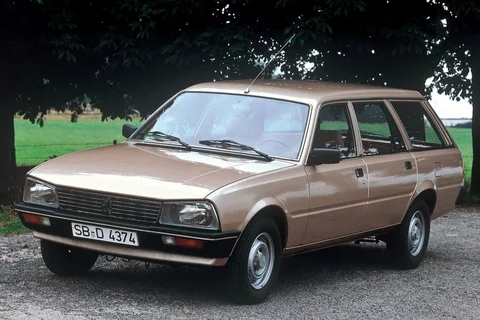 Peugeot 505 Break GLD 2.5 1983 view 4