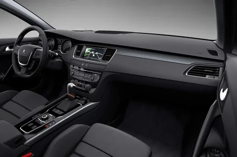 Peugeot 508 Active 1.6 e-HDi 2011 view 2
