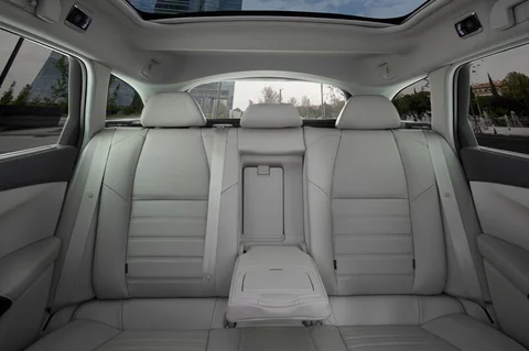 Peugeot 508 SW GT 2.2 HDi 2010 view 8