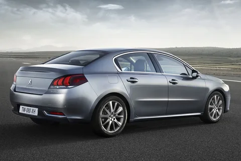 Peugeot 508 Active 1.6 e-HDi 115 2014 view 5