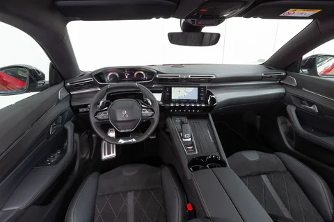 Peugeot 508 Active PureTech 130 2020 view 4