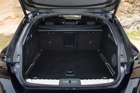 Peugeot 508 SW First Edition PureTech 225 2019 view 11
