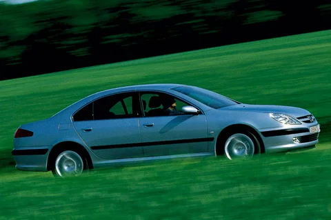 Peugeot 607 3.0 Pack 2000 view 2