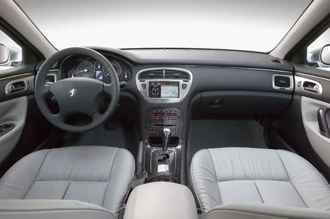 Peugeot 607 2.7-24V V6 HDiF Executive 2005 view 7