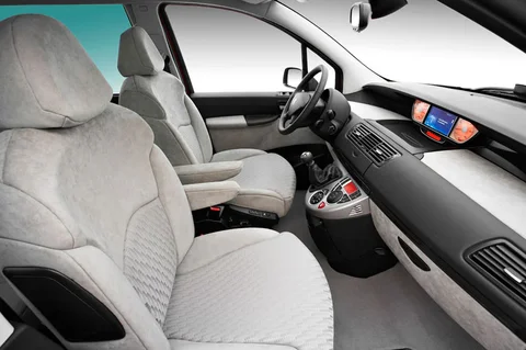 Peugeot 807 SV Pullman 2.0-16V 2008 view 11