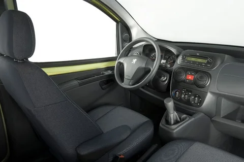 Peugeot Bipper Tepee XT 1.4 2009 view 4