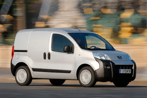 Peugeot Bipper XR 1.4 2012 view 3