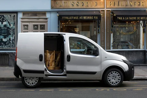 Peugeot Bipper XR 1.4 2012 view 7