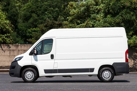 Peugeot Boxer L2H2 330 HDi 110 XT 2014 view 8