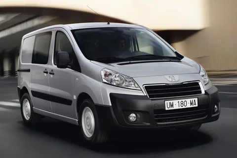 Peugeot Expert 229 L2H2 2.0 HDi 130 2012 view 2