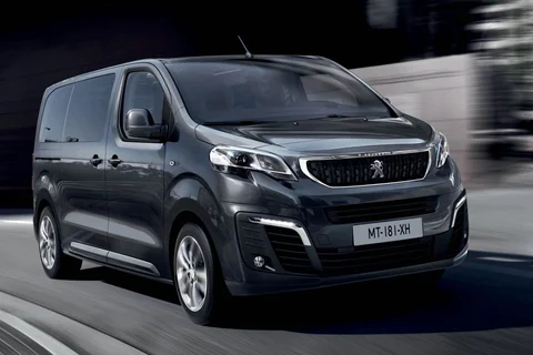 Peugeot Expert Traveller Long 2.0 BlueHDi 150 Business 2016 view 2