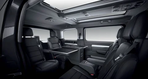 Peugeot Expert Traveller Long 2.0 BlueHDi 150 Business 2016 view 5