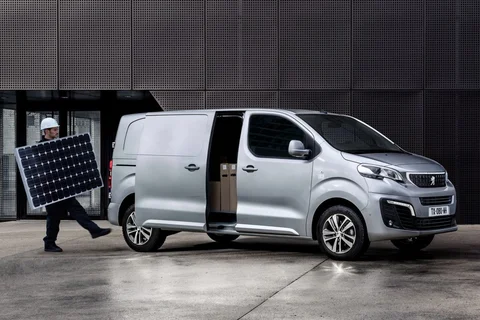 Peugeot Expert Compact Pro 2.0 BlueHDi 150 2016 view 4