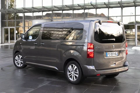 Peugeot Expert e-Traveller Standard 50kWh Business 2020 view 2