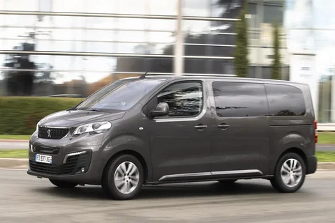Peugeot Expert e-Traveller Standard 50kWh Business 2020 view 9