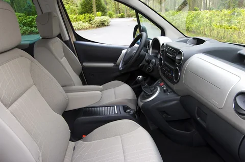 Peugeot Partner Tepee XT 1.6 110hp 2008 view 3