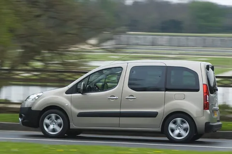 Peugeot Partner Tepee XT 1.6 110hp 2008 view 7