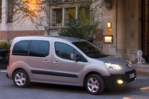 Peugeot Partner Tepee XT 1.6 110hp 2008 view 8