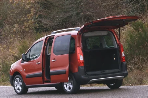 Peugeot Partner Tepee XT 1.6 110hp 2008 view 12