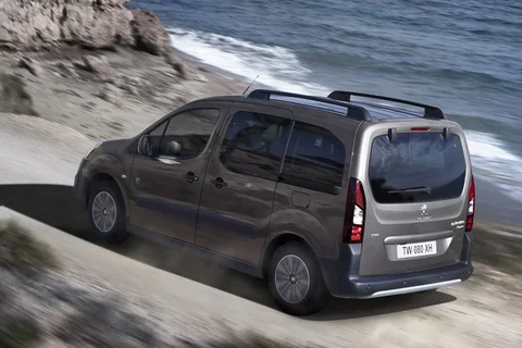 Peugeot Partner Tepee Access Electric 2017 view 9