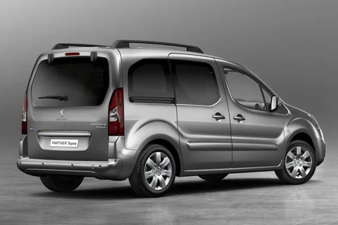 Peugeot Partner Tepee Access Electric 2017 view 11