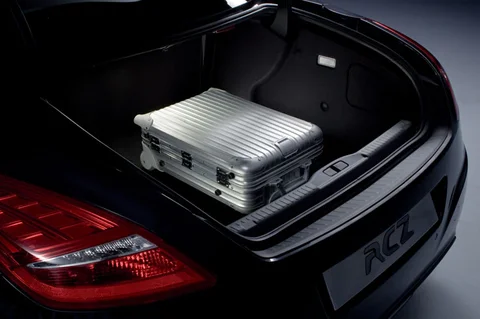 Peugeot RCZ 2.0 HDi 160 2010 view 7