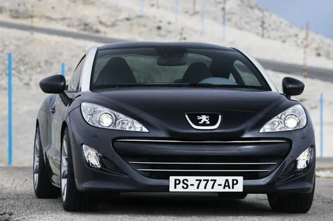 Peugeot RCZ 2.0 HDi 160 2010 view 9