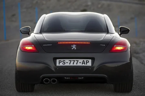 Peugeot RCZ 2.0 HDi 160 2010 view 12