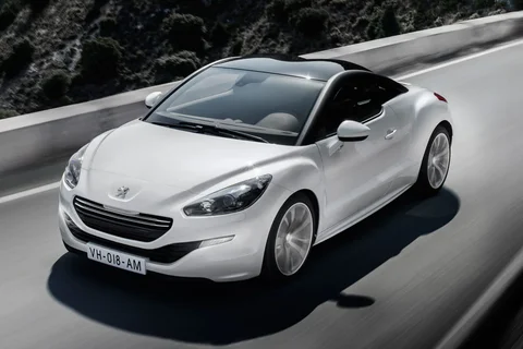 Peugeot RCZ R 2013 view 3