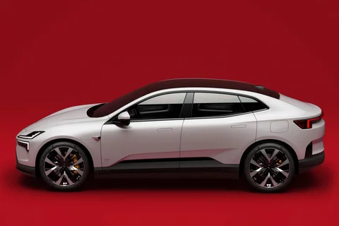 Polestar 4 Long Range Dual Motor Performance Plus 2025 view 4