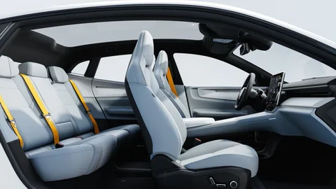 Polestar 4 Long Range Dual Motor Performance Plus 2025 view 7