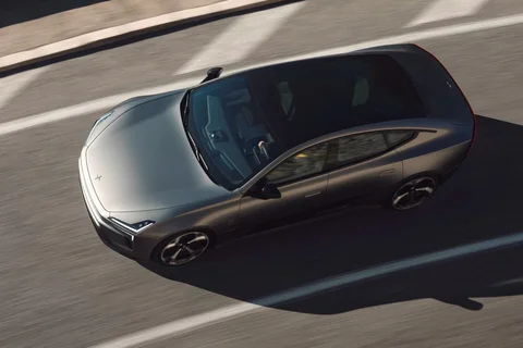 Polestar 5 Dual Motor Performance 2025 view 6