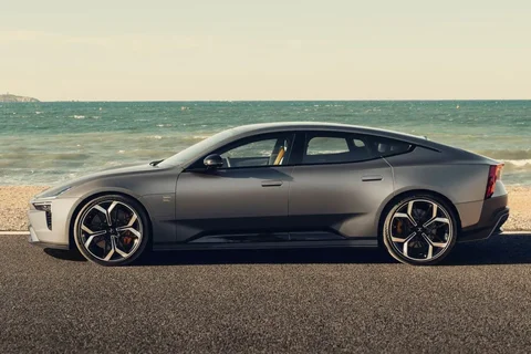 Polestar 5 Dual Motor Performance 2025 view 12
